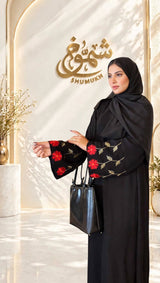 Aneeqa Abaya